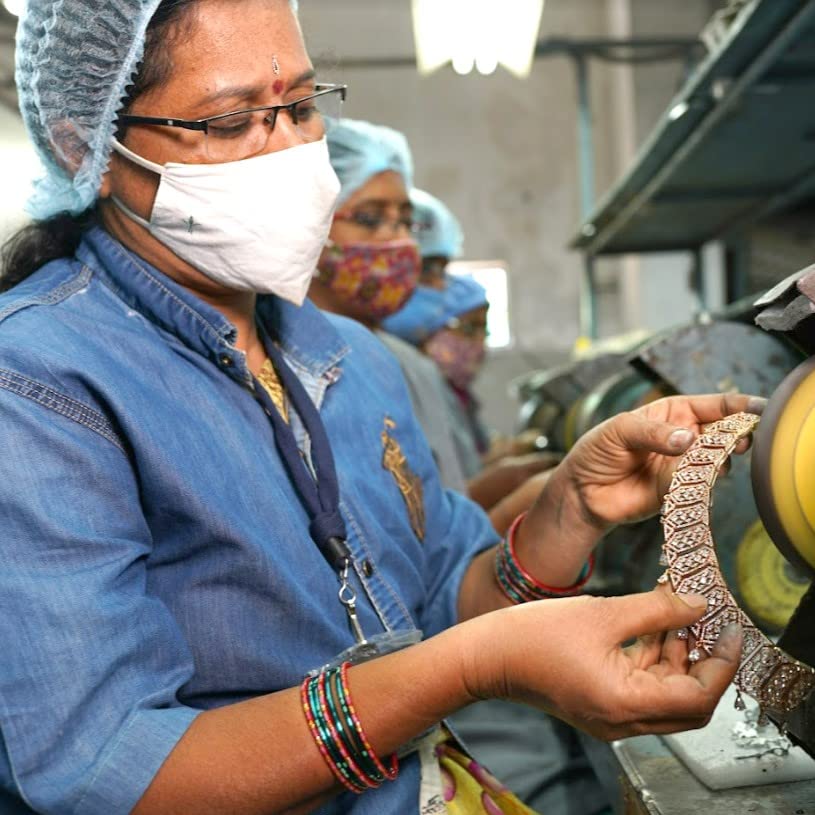 Женский дизайнерский браслет Estele с позолоченным сердцем