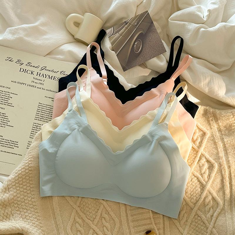 Cream seamless back underwear girl thin breathable small chest gathered without steel ring ice silk chest anti-sagging bra