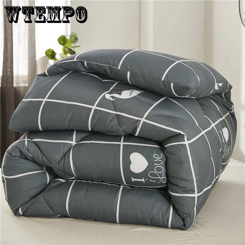 Утолщенное одеяло с хлопчатобумажной подкладкой. Бархатное теплое одеяло. Дышащая и легкая ткань. Доступны постельные принадлежности для одного или двух человек. Все сезоны.