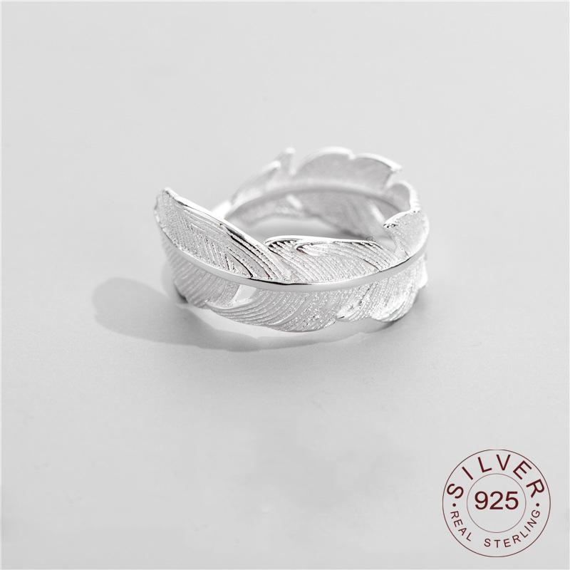 Hot Sale Atmosphere Personality BFCLUB Silver Color Jewelry High-quality Feather Female Leaf Simple Opening Rings