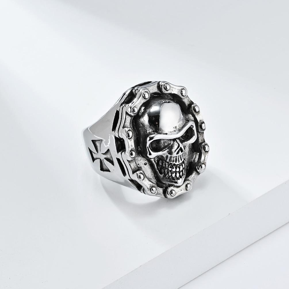 Retro Domineering Hiphop Biker Chain Skull Ring for Men Personalised Birthday Finger Ring Black Punk Street Wear Jewellery Accessories