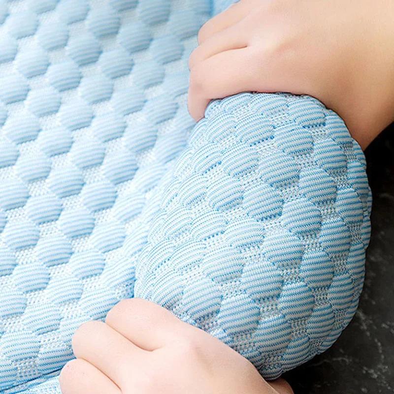 Dog Cooling Bed Mat Spring Summer Universal Soft Non-slip Breathable Pet Sleeping Mat for Small Medium Big Dogs Pet Accessories
