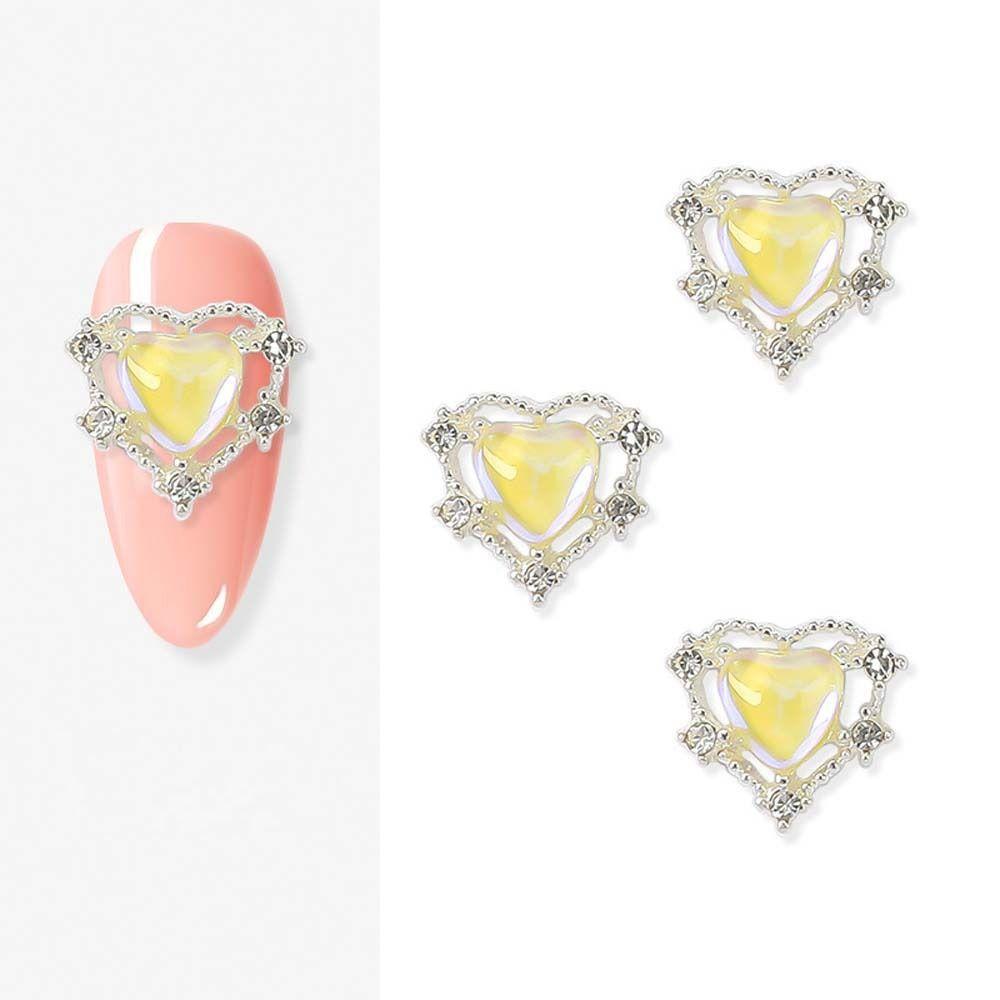 Маникюрные аксессуары Стразы для ногтей в форме сердца Украшения для ногтей в виде кролика 3D-сверла Украшения для ногтей