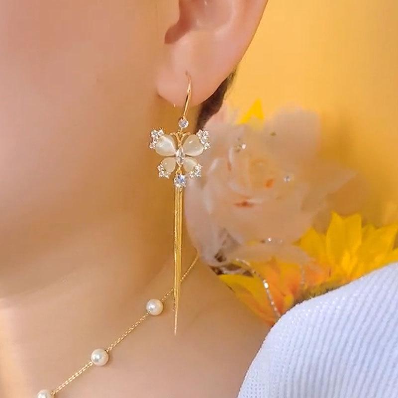 Элегантные серьги-кисточки со стразами в виде бабочек - Высококлассные, Модные и Выгодные.