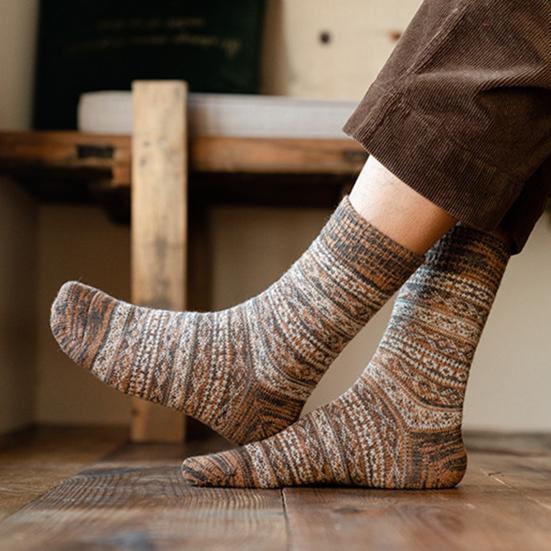 Warm Wool Socks for Men Winter Thermal Thick Crew Socks Vintage Style Retro Pattern Socks for Cold Weather