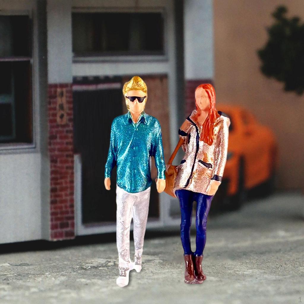 2 Pieces 1:64 Scale Couple Figures Character Model Car Matching Long Hair Girl for Desktop