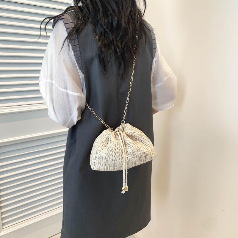 Маленькая плетеная сумка-ведро из соломы, женская сумка, новинка лета, свежая и модная плетеная сумка-клатч на одно плечо через плечо