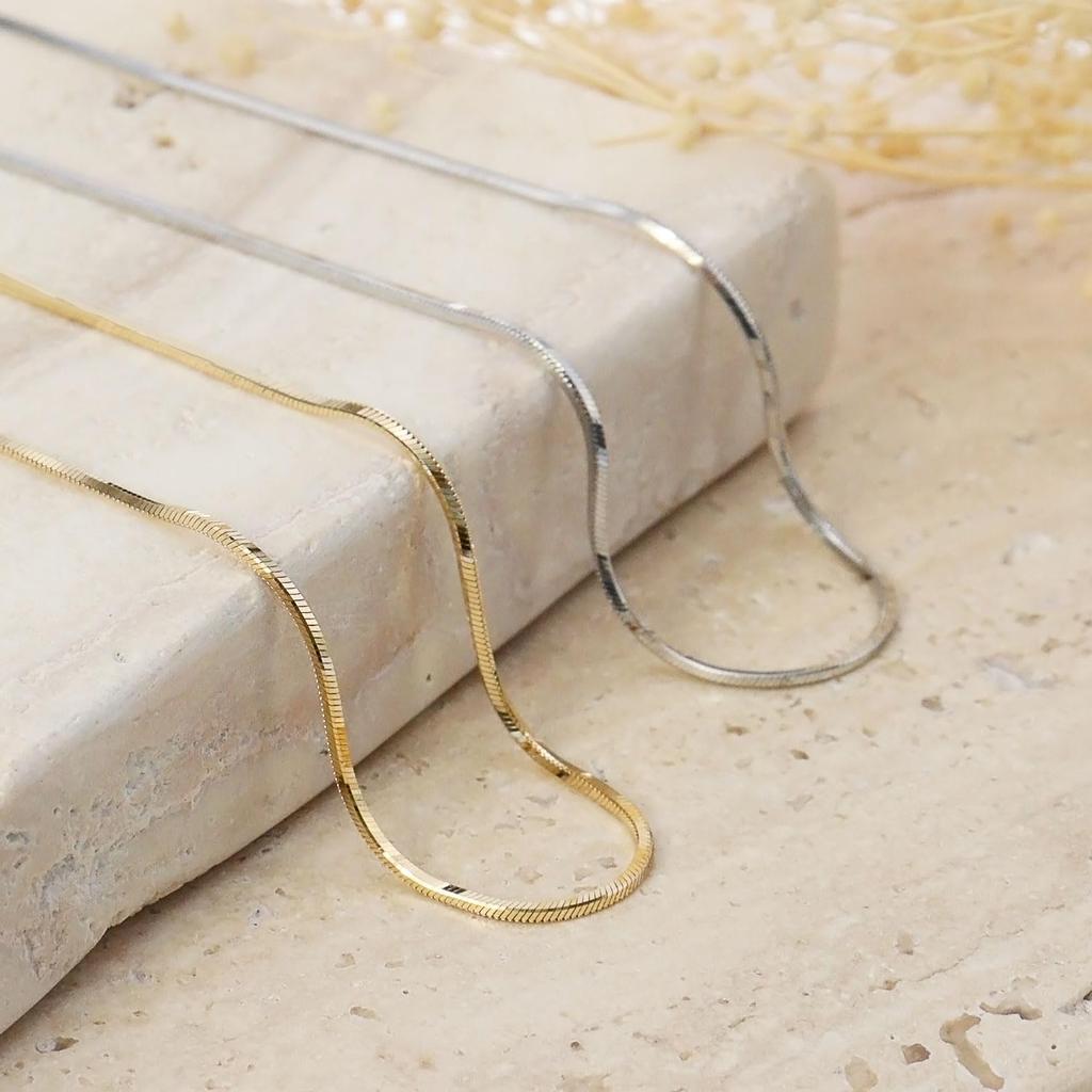 Gold Chain Necklace 18K K18 Octostraw Width Maximum 45cm Length Adjustable [Lara Christie] 0.8mm Approx. 4.07g Lc97-0054