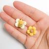 100pcs Kawaii Resin Cabochon Cartoon Animal Bee Flower Flatback Stone Figurine Scrapbook DIY Decor Home Accessories Crafts