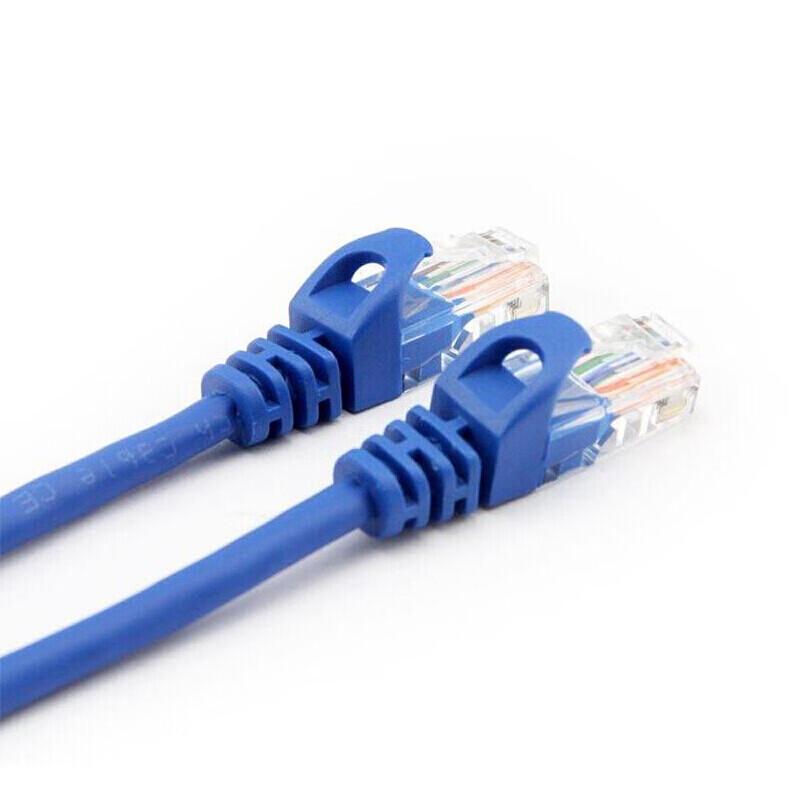 Неэкранированный Ethernet-кабель MAXCENT Cat5e