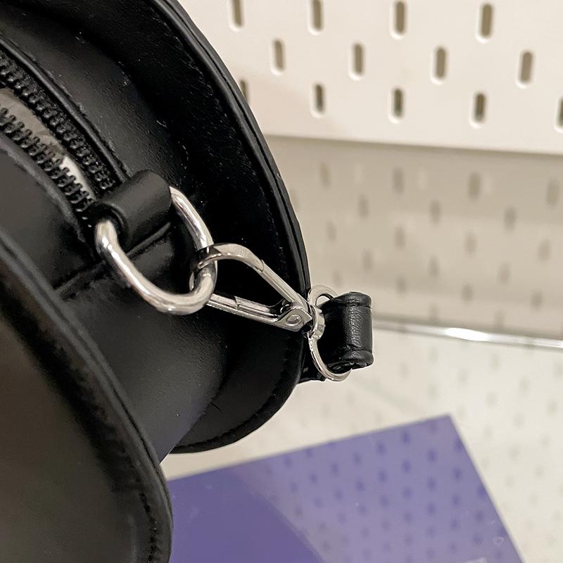 Kawaii Мода Сумка-клатч в форме вишни Женская Маленькая Вместимость Водонепроницаемая Красный Фрукт Сумки через плечо для женщин Креативная ПУ Сумка-кошелек на плечо