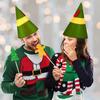 Рождественская шляпа эльфа с пером, красная и зеленая конусная шляпа для рождественских вечеринок, маскарадных костюмов, косплей-аксессуары