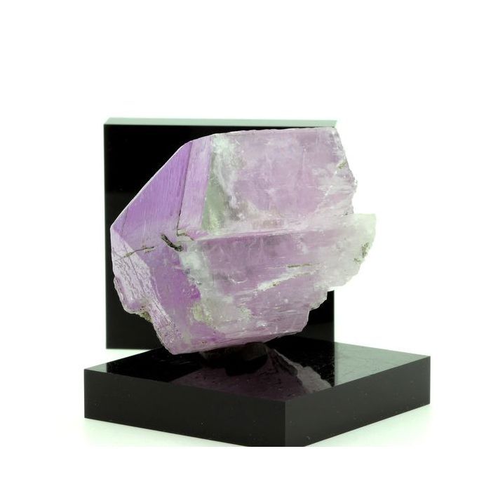 Kunzite 729.7 carats