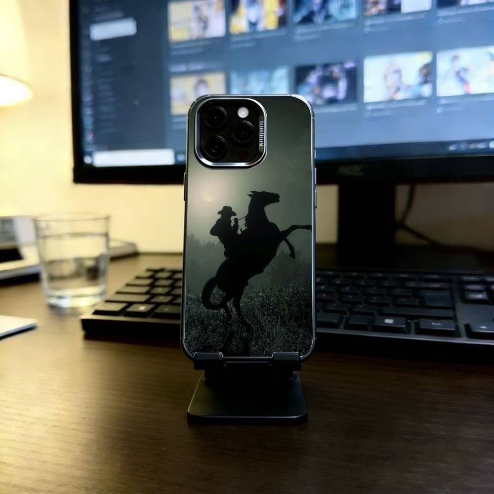 Чехол для телефона Red Dead Redemption 2 (RDR 2) для iPhone 17, 16, 15, 14, 13, 12, 11 Plus, Pro Max, XS, Цветной Серебристо-Черный Чехол