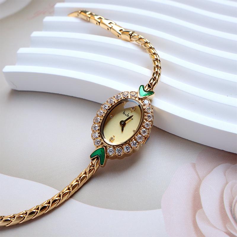 Mermaid Bracelet Women's Watch Light Luxury Bracelet Watch Medieval Exquisite Simple Diamond Plated 18K Gold Emerald