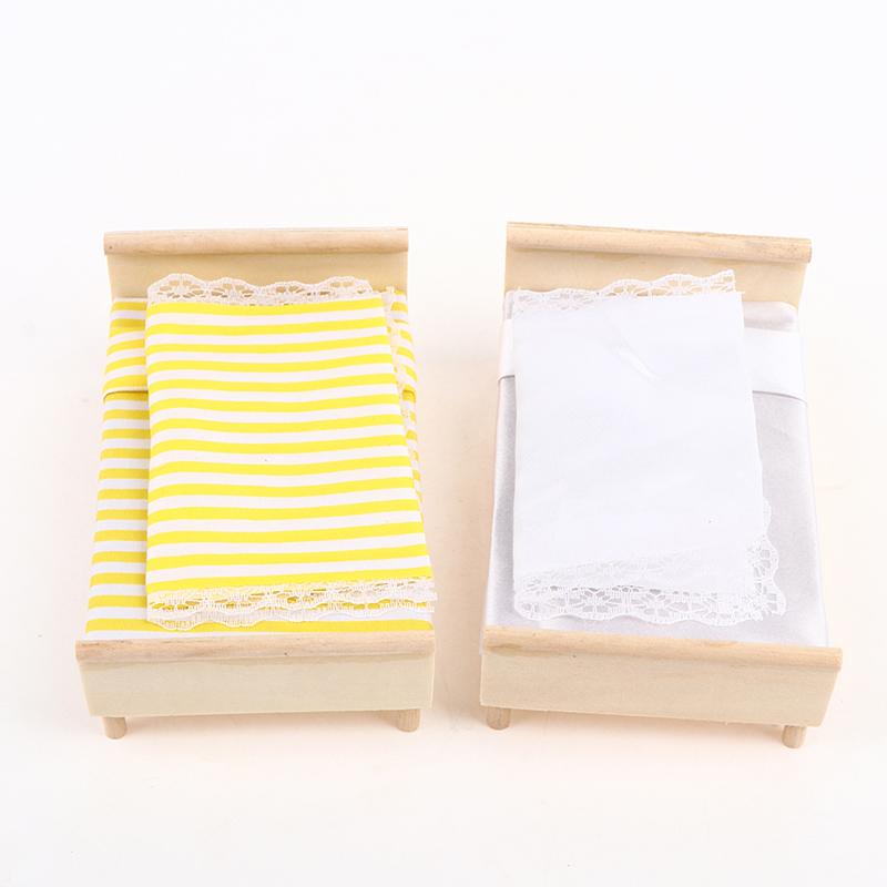 1:12 кукольных домиков Мини Мебель Спальня Микро Сцена Модель Деревянная Ткань Двуспальная Кровать