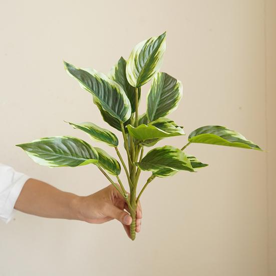 Реалистичное искусственное растение Легкий уход Не вянет Украшает сад Свадьба Искусственная зелень