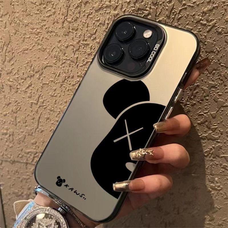 Чехол для телефона iPhone15Pro с куклой-медведем 14/13 Лазерный 12 Apple 11XsMax Мягкий plus Модный xr/x