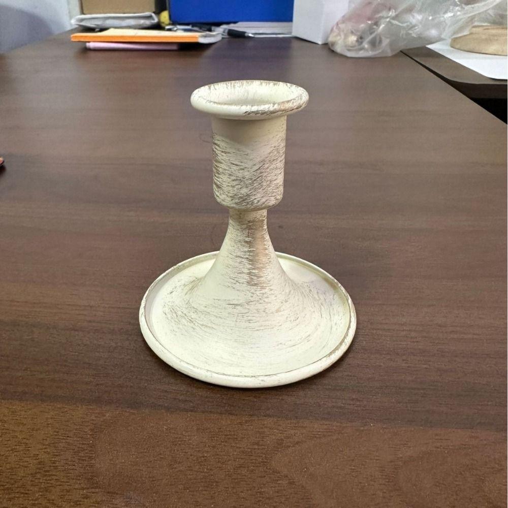 Simple Retro Gold Taper Candle Stick Iron Handhold Taper Candle Stand Sturdy Household Vintage Candlestick Holder Home Ambiance
