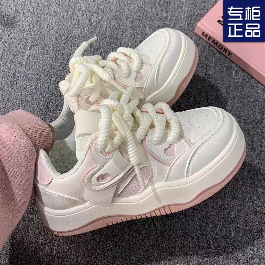 Интернет-знаменитость взрыв белые туфли женская платформа ins тренд 2024 новая весна и осень универсальные нишевые повседневные спортивные туфли