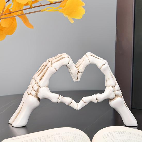 Скелет Руки Сердце Скульптура Готическая Статуэтка Жест Любви из Смолы в Форме Сердца Жест Пальцами Скелета Фигурка для Хэллоуина Домашний Декор Подарок