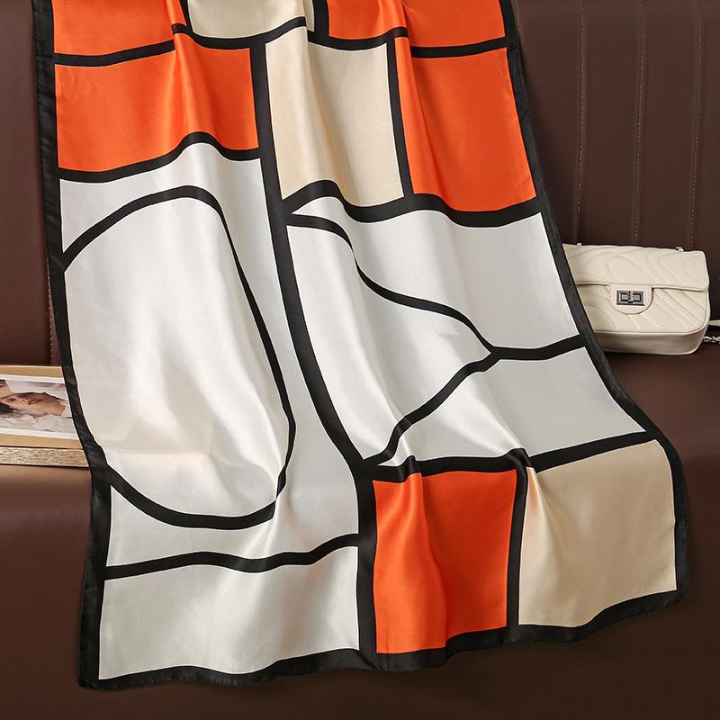 Fashionable Spring And Summer Thin Travel And Vacation Sunscreen Shawl, Elegant And Luxurious Women'S Air-Conditioned Room With Outdoor Shawl