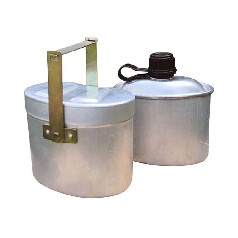 Retro Outdoor Camping Water Bottle & Mess Kit