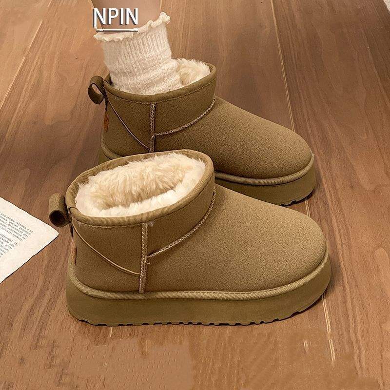 Fleece Snow Boots Women Wear Thick Soles Winter 2025 New Fur Integrated Short Boots Thickened Non-slip Cotton Shoes
