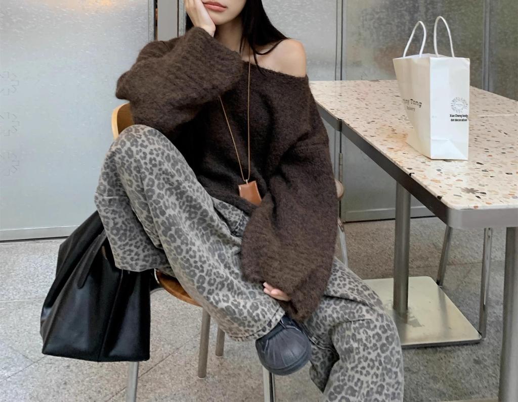 Женский корейский свитер с открытыми плечами и рукавами-фонариками - Мягкий, эластичный трикотаж, свободный крой, стройнящий, больших размеров, коллекция осень/зима