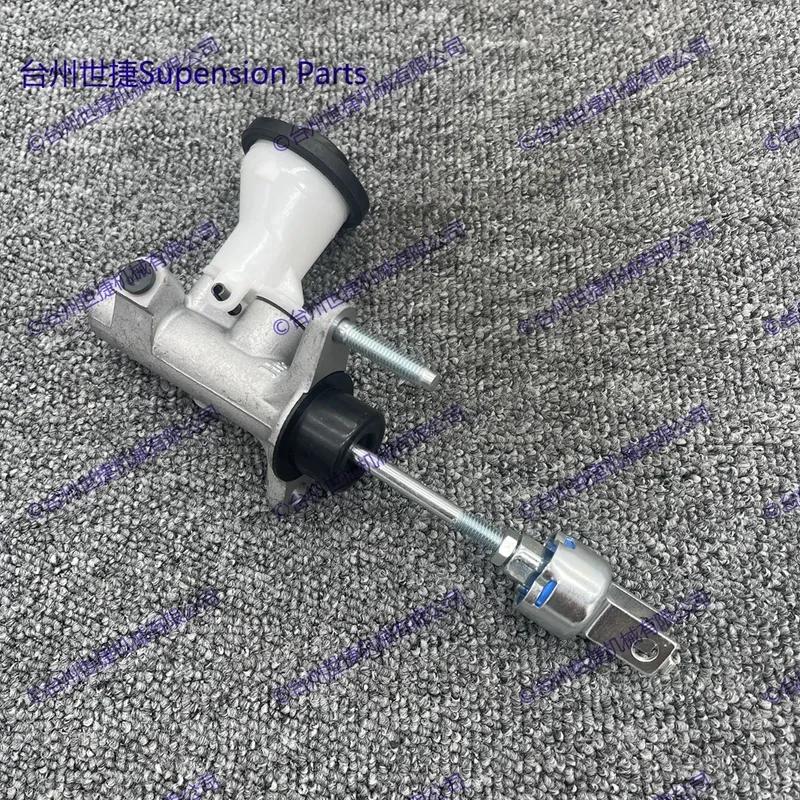 Главный тормозной цилиндр сцепления для Toyota Land Cruiser Hardtop 1990/07-1996/05 J7 2.4 TD 31410-60470