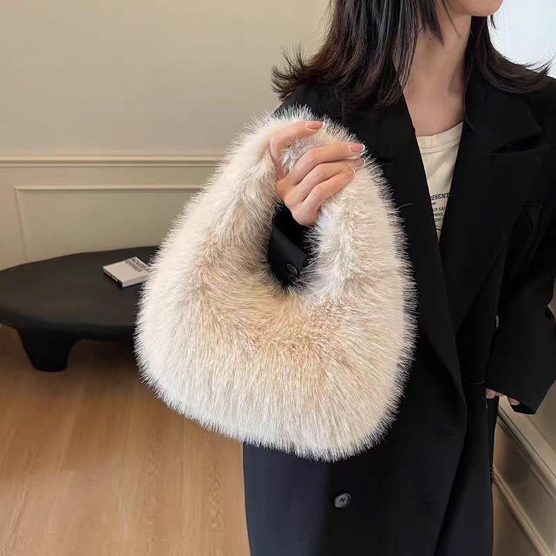 Korean Style Plush Dumpling Bag - 2025 Women's High-Value, Versatile Furry Handbag