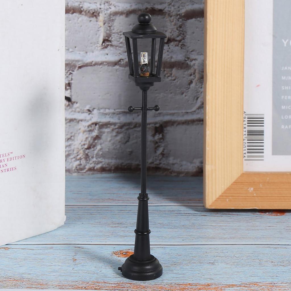 LED Street Light for 1/12 Miniature Doll House Mini Dollhouse Decoration AccessoriesStreet Light