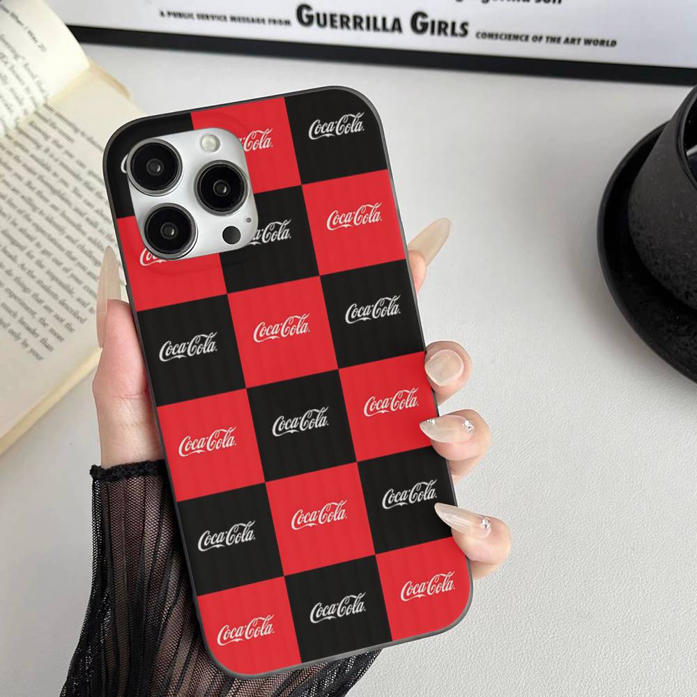 Coca-cola Vintage For IPhone 17 16 15 14 13 12 11 Pro Max Plus Pro Clear Phone Cover Non-Slip Shell