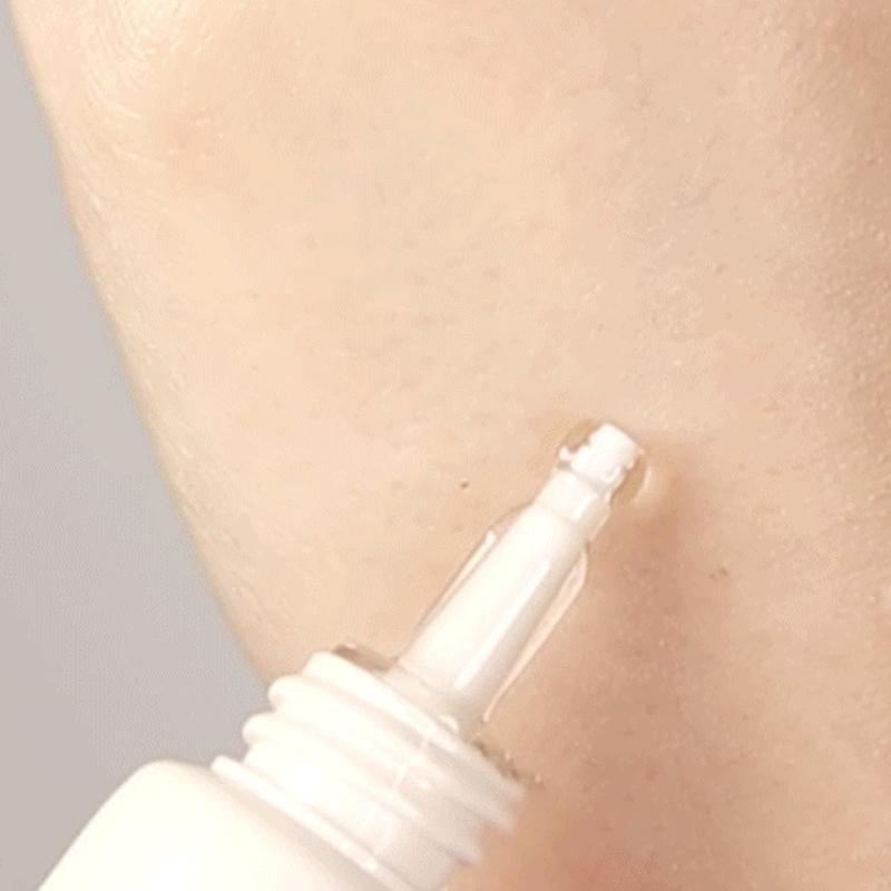 SO NATURAL So Vegan Нежное Масло-Бальзам для Глаз 30 мл