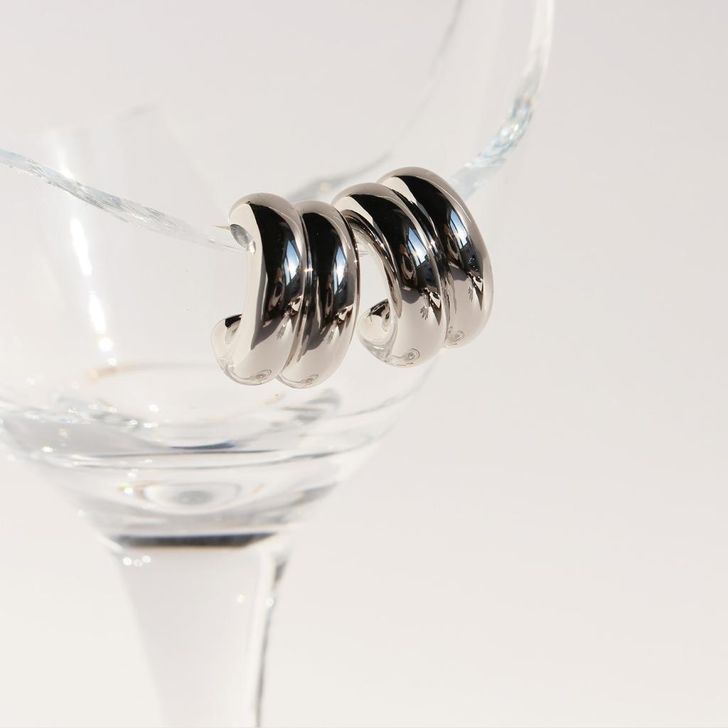 Cold Wind Double-Layer C-Shaped Semicircular Earrings Minimalist Mirror Metal Wind Earrings 925 Silver Needle 846