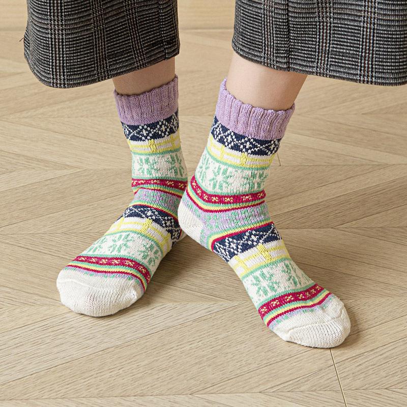 5/10 Pairs Comfortable Casual and Versatile Autumn Winter Thickened Warm Socks for Women with Retro Ethnic Style Thick Knit Rabbit Wool Socks