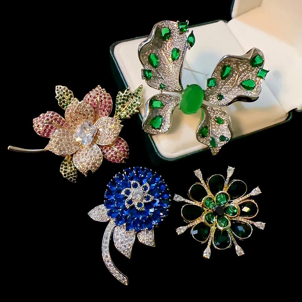 Luxury Emerald Butterfly Full Zircon Brooch Pin Temperament Elegant Rose Peony Corsage Suit Jacket Accessories Women Jewelry
