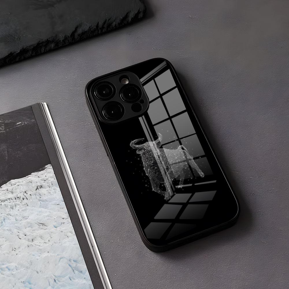 Чехол для телефона Бык Телец Для IPhone 17 Air 16 E Pro Max 15 14 13 Mini 12 Pro 11 Max Plus Черная Стеклянная Крышка