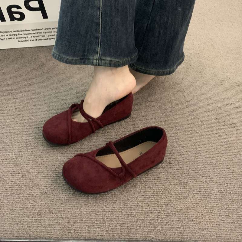 Коричневые туфли Мэри Джейн женские 2025 новая весна и осень темпераментная обувь Xiaoxiangfeng балетки французская замша одинарные туфли женские