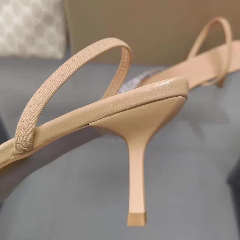 Модные Элегантные Женские Босоножки на Высоком Каблуке с Жемчужной Отделкой Легкие с Острым Носком Свадебные Вечерние Туфли Стилет Сексуальные Летние Туфли из ПВХ для Женщин