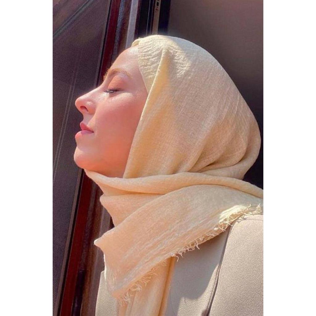 Crepe Hijab Soft Yellow