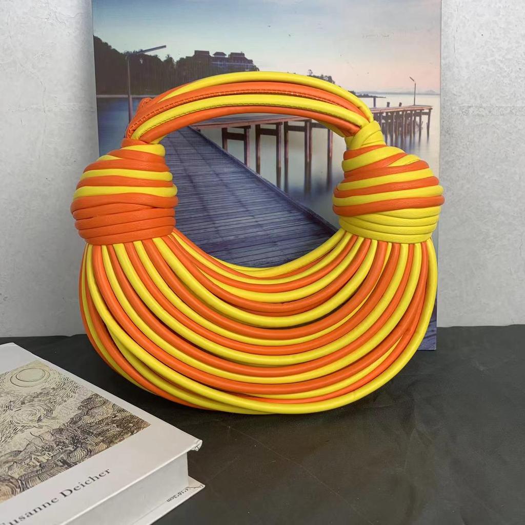 Сумка-переноска из ниши европейского и американского дизайна с текстурой - уникальная женская сумка