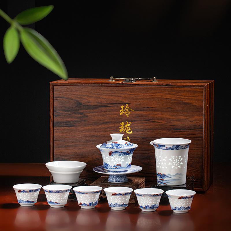 Jingdezhen blue and white glaze red Linglong tea set, a complete set of high-value cover bowl tea set, business gifts
