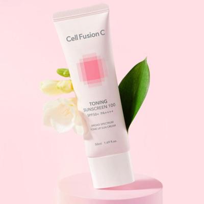 Тонирующий солнцезащитный крем 50 мл Натуральная база с эффектом Tone-Up SPF50+ PA++++