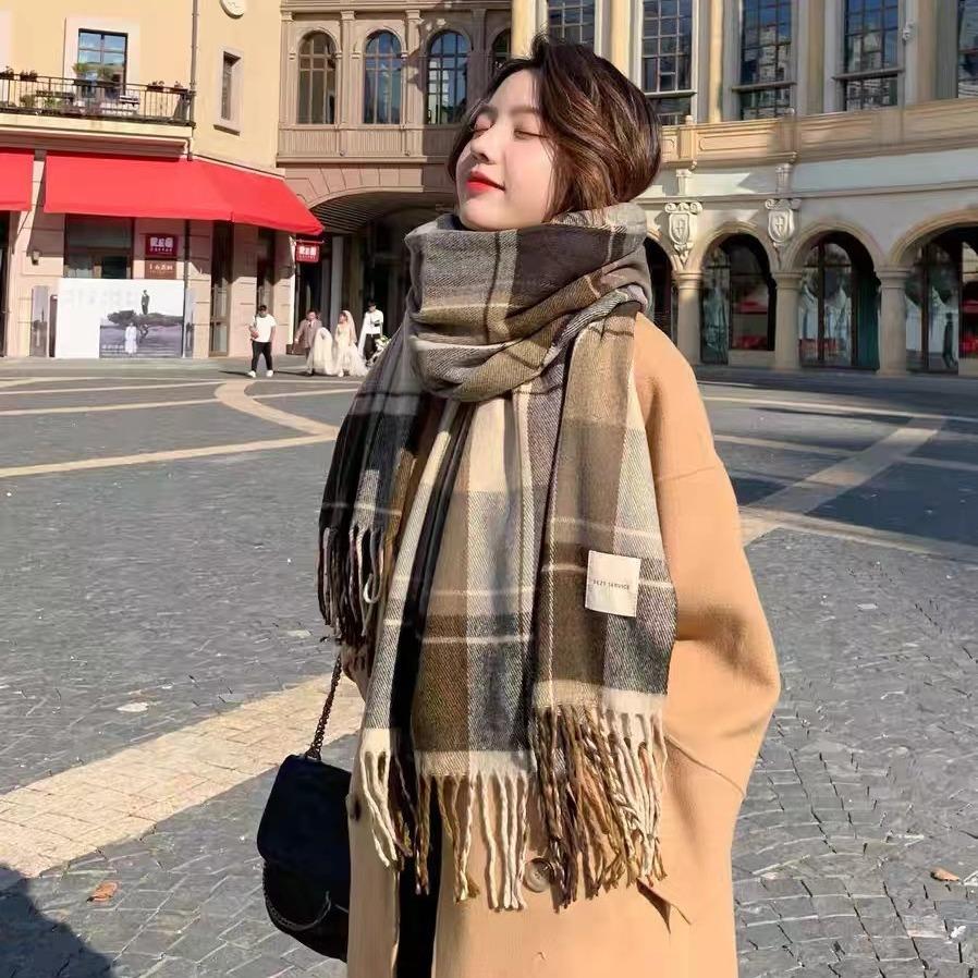 20252025 Versatile Autumn and Winter New Student Premium Warm Shawl Thickened Scarf Couple Scarf