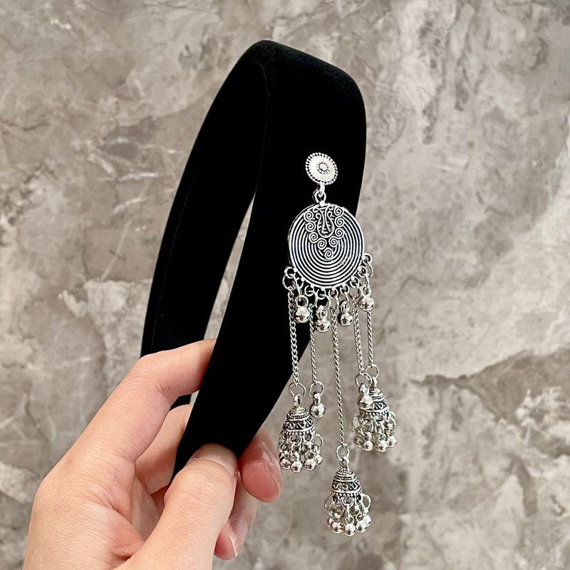 French Elegance Black Series Pearl Headband with Teeth - Autumn/Winter Collection