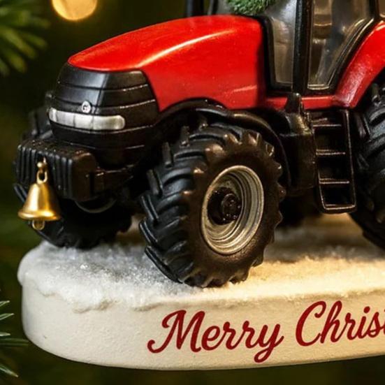 Рождественское украшение Трактор в рождественской шляпе Шарм Праздничное подвесное украшение Праздничный сезонный акцент для дома