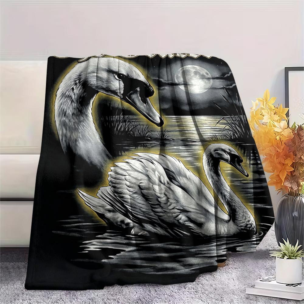 Split Mirror Lion Spider Print Flannel Blanket,High quality Comfortable for All Seasons,Home Decor,Warmth and Comfort,Perfect for Christmas Gifts
