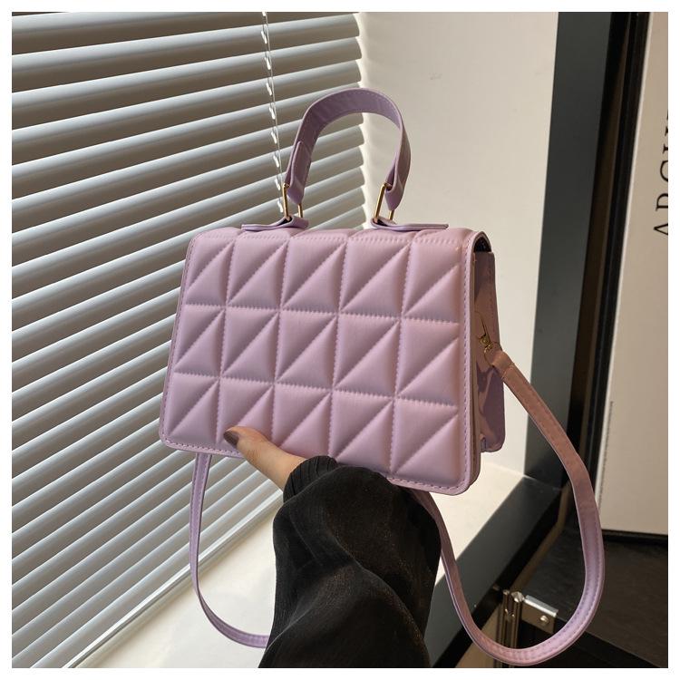 Однотонная женская сумка через плечо - Модная универсальная сумка на одно плечо сезона весна/лето 2024