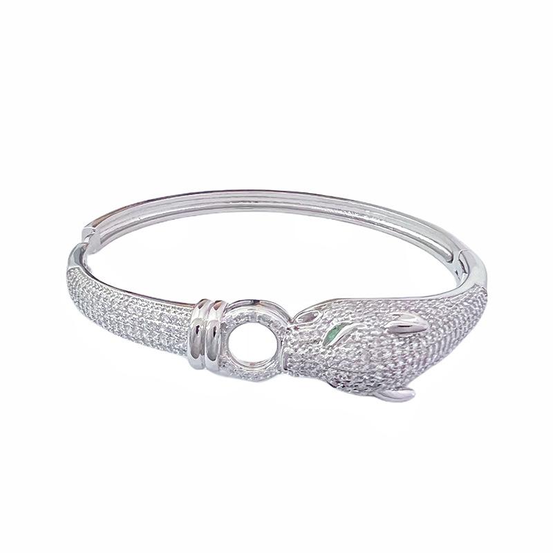 Leopard Opening Bracelet with Green Eyes Micro Inlaid with Zircon Leopard Head, Light Luxury and High Grade, Female Bracelet